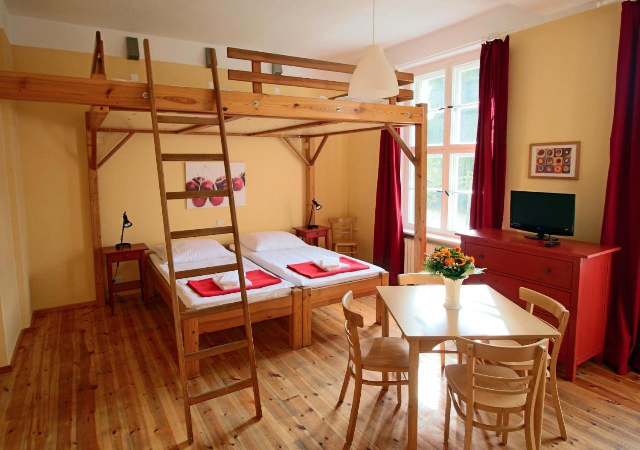 Familien- Und Freizeithotel Gutshaus Petkus Екстер'єр фото